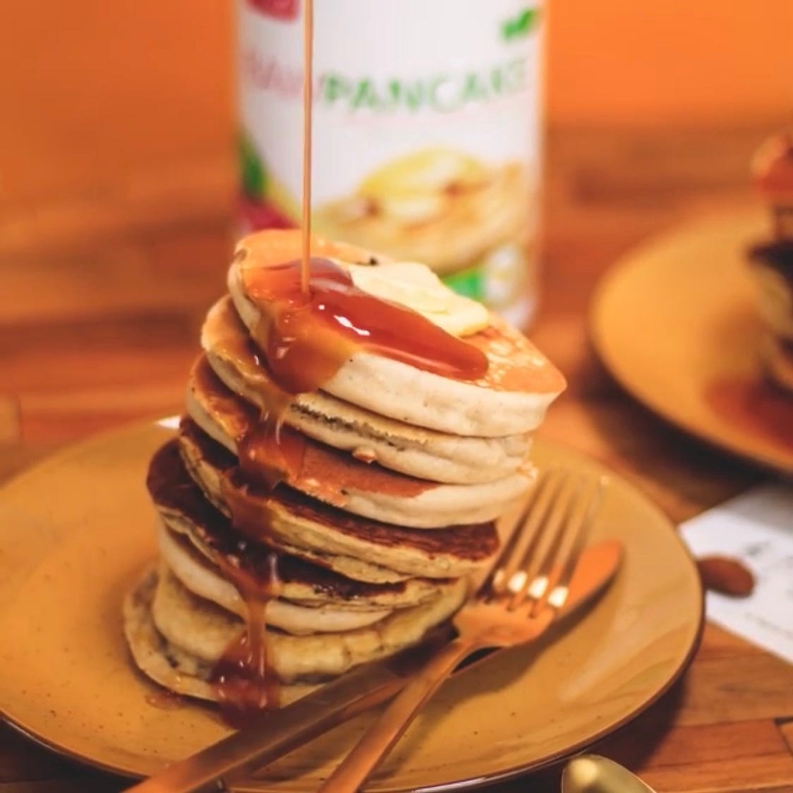 Raw pancake apple cinnamon