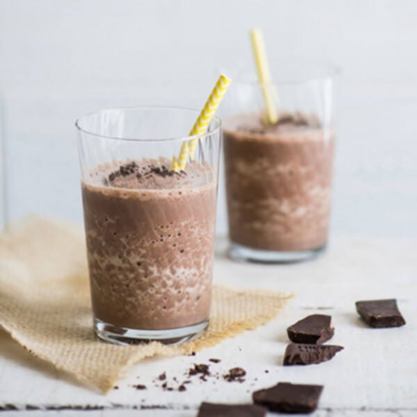 AlmostSkinny Shake Chocolate Fudge Brownie