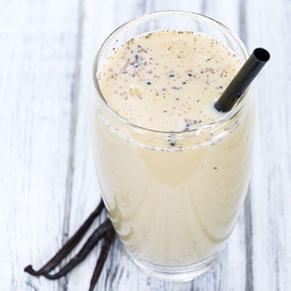 AlmostSkinny Shake Cookies and Cream