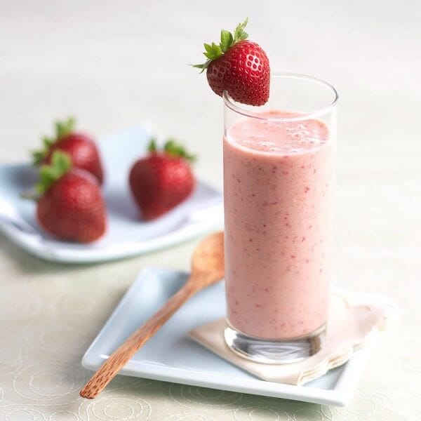 AlmostSkinny Shake Strawberry Cheesecake